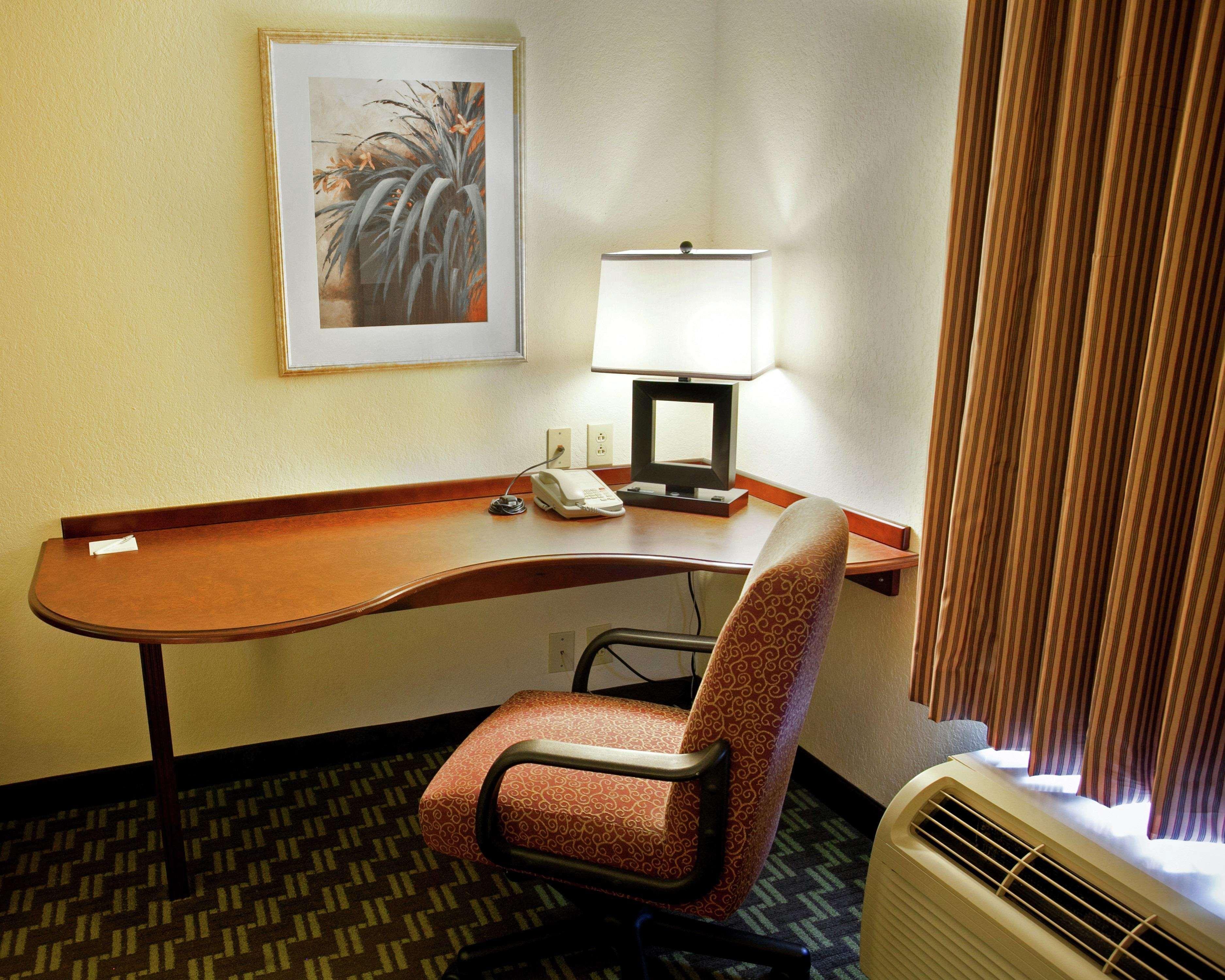 Hampton Inn Carrollton Dış mekan fotoğraf