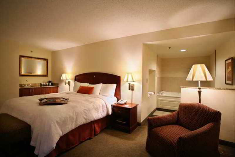 Hampton Inn Carrollton Dış mekan fotoğraf